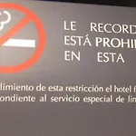 Hospederia V Centenario Hostel *