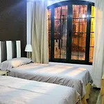 Hospederia V Centenario Hostel Estepona
