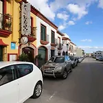 Hospederia V Centenario Hostel Estepona
