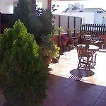 Hospederia V Centenario * Estepona
