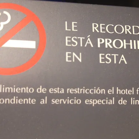 森特纳里欧酒店 埃斯特波纳