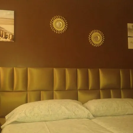 森特纳里欧酒店 埃斯特波纳