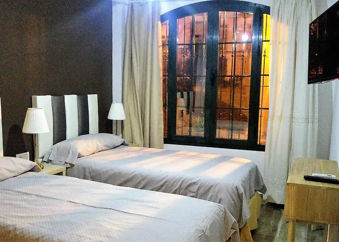 Hospederia V Centenario Hostel Estepona