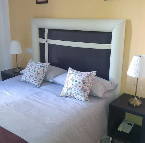 Hostel Hospederia V Centenario Estepona